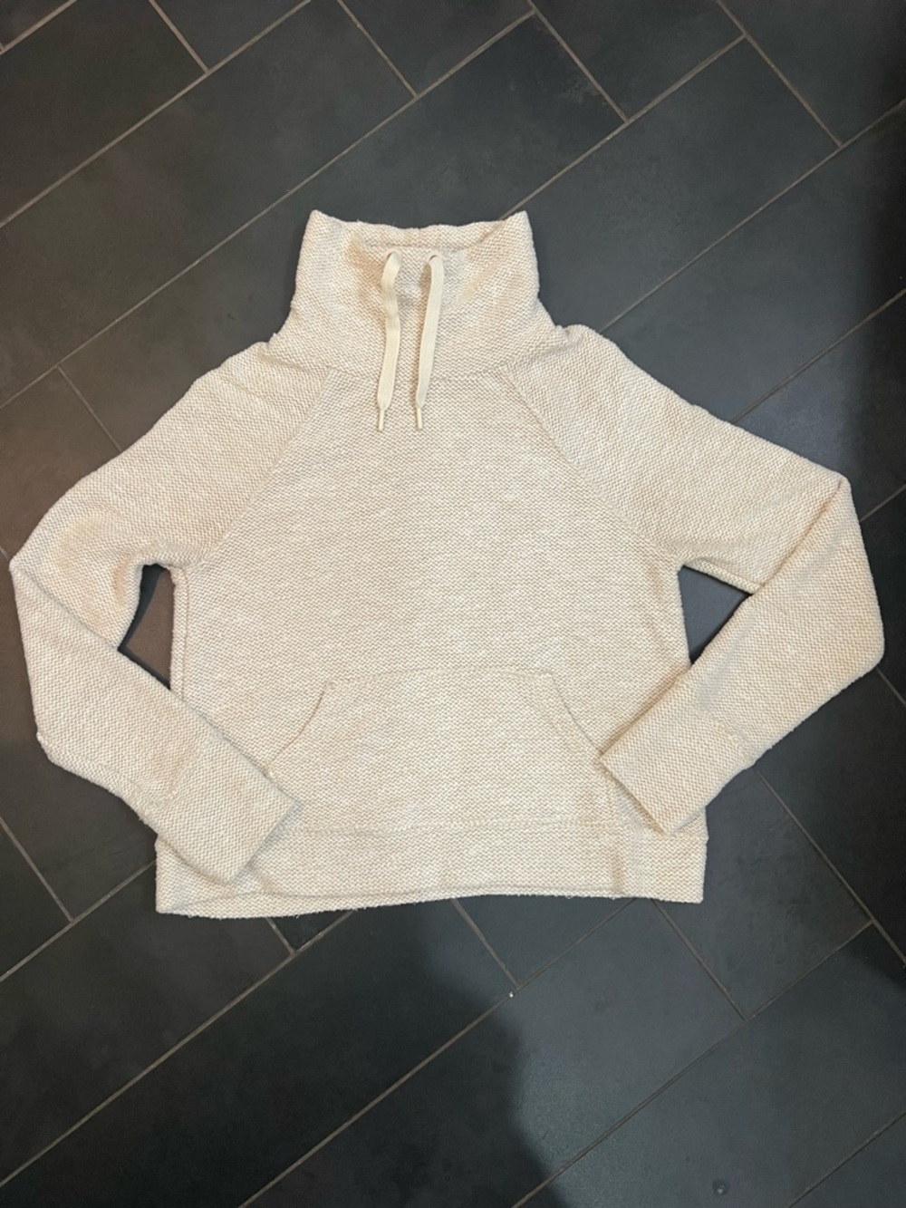 OFFLINE by Aerie Snowday Mock Neck Sweatshirt Small Like New Cream $65